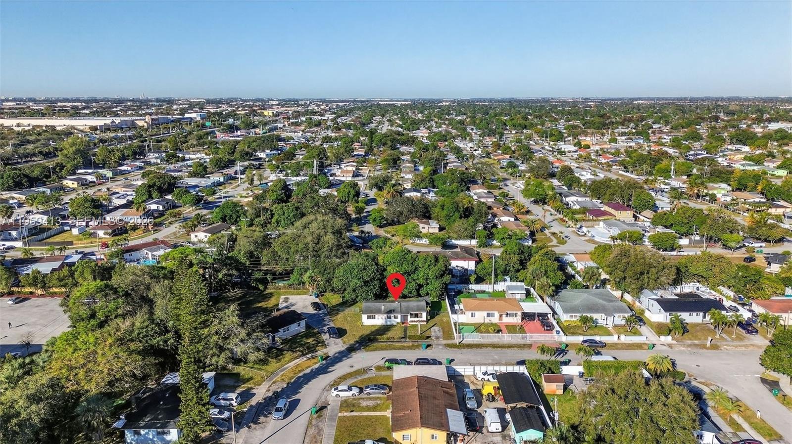 COLONIAL HOMES - Residential