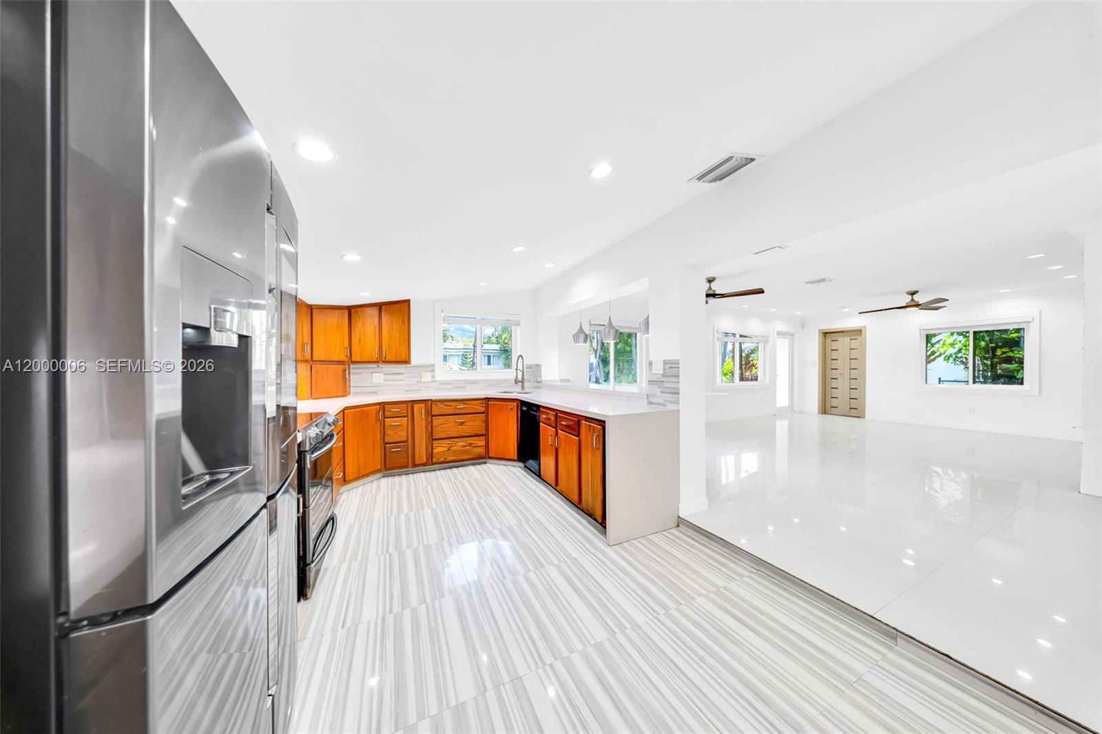 SHORE ACRES AMD PL - Residential