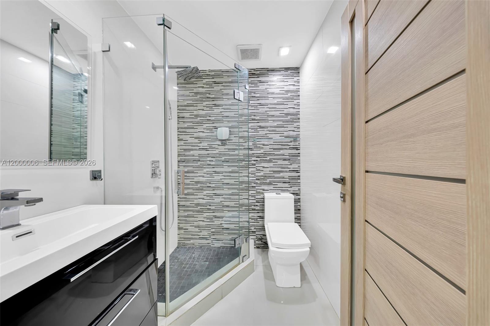 SHORE ACRES AMD PL - Residential