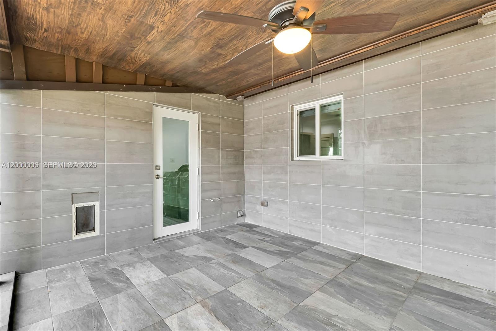 SHORE ACRES AMD PL - Residential