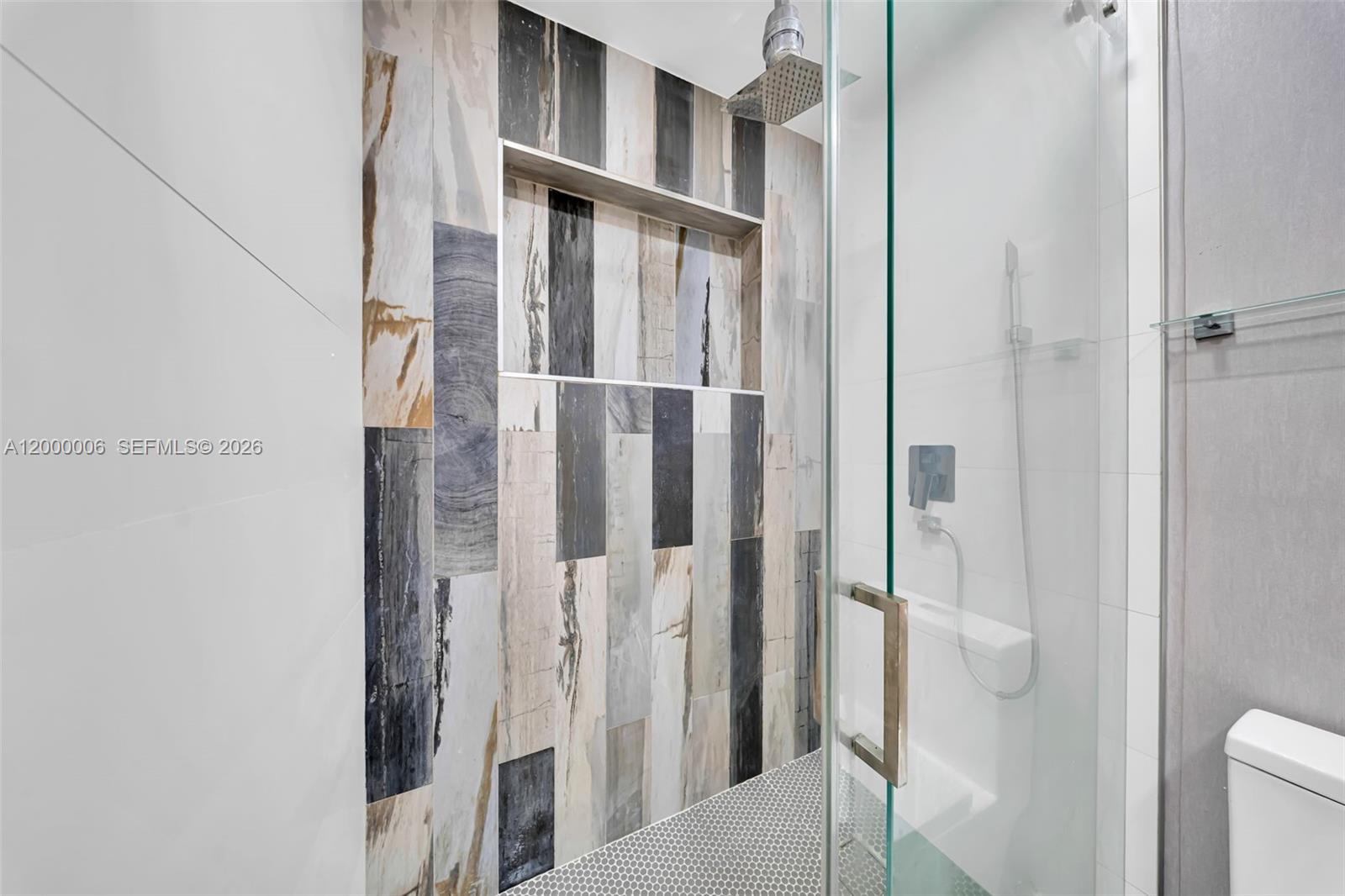 SHORE ACRES AMD PL - Residential