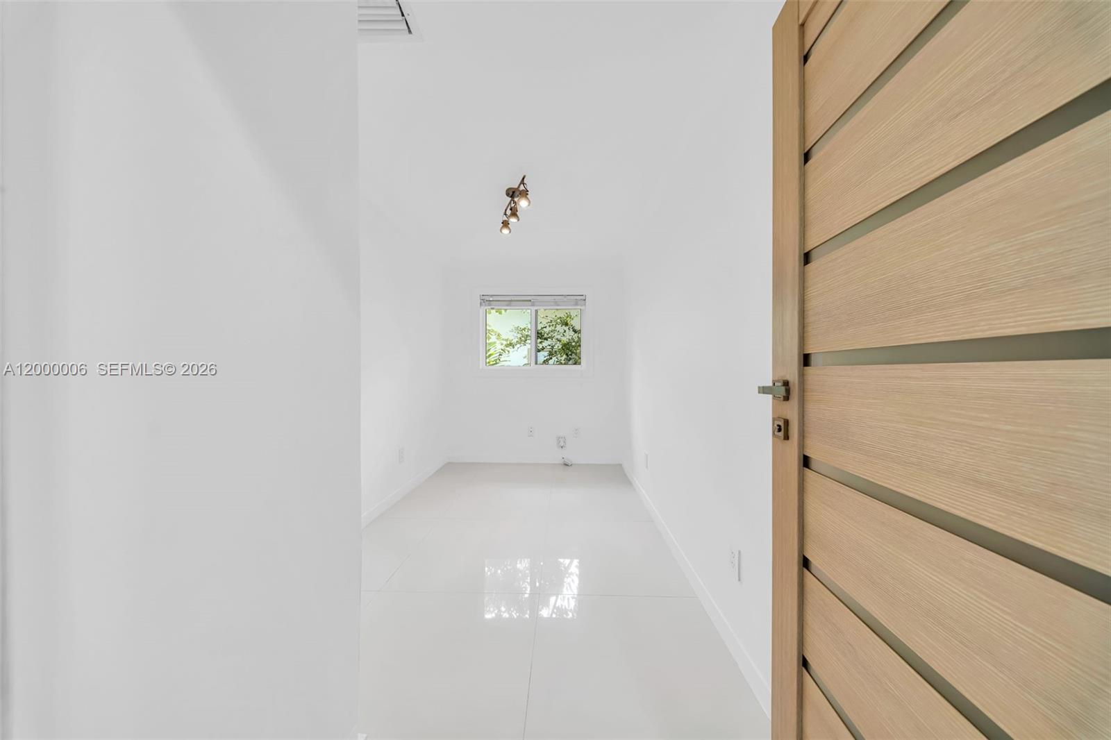 SHORE ACRES AMD PL - Residential