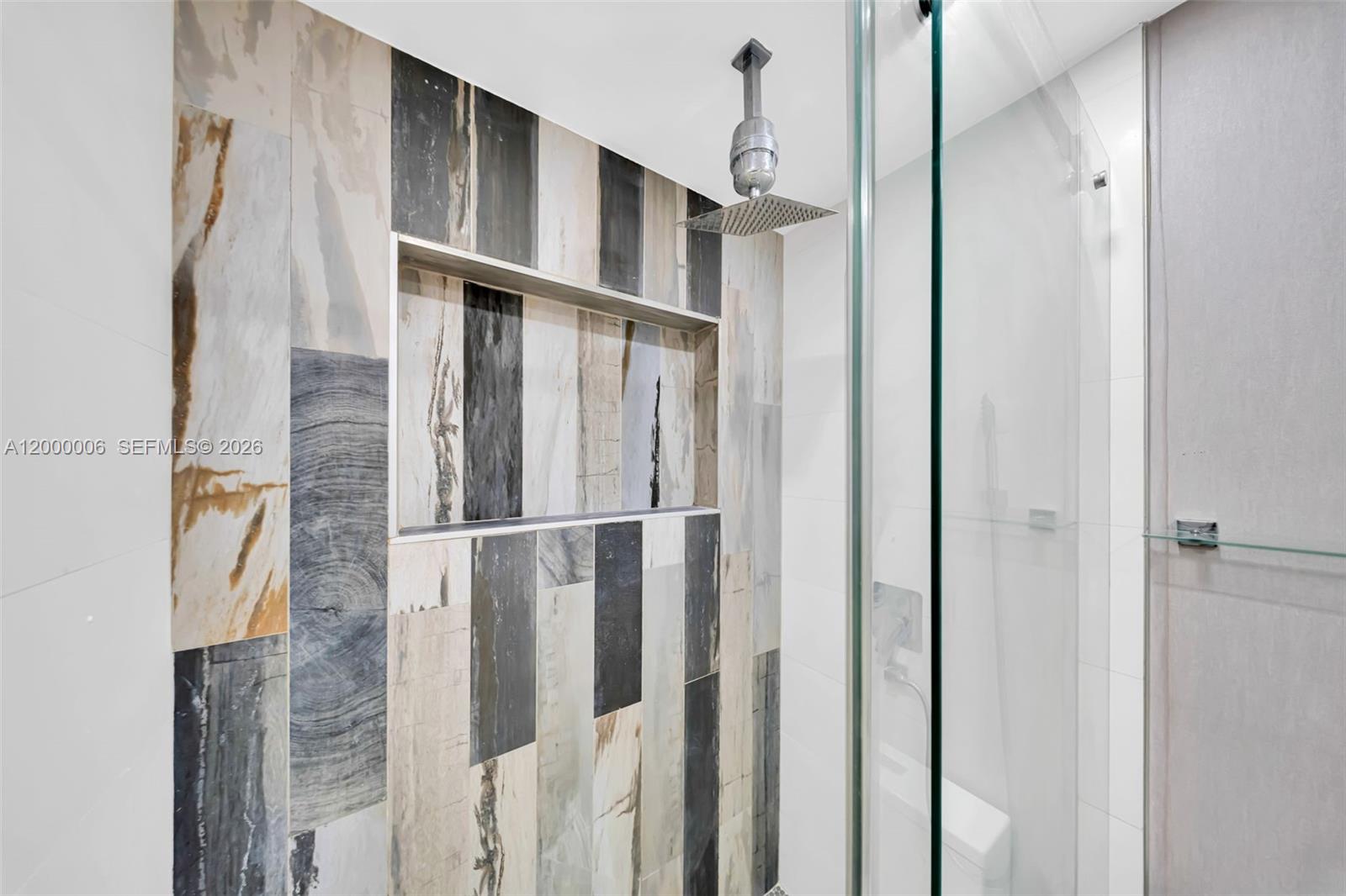 SHORE ACRES AMD PL - Residential