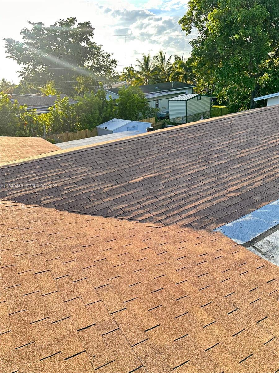 MELROSE MANOR - Residential