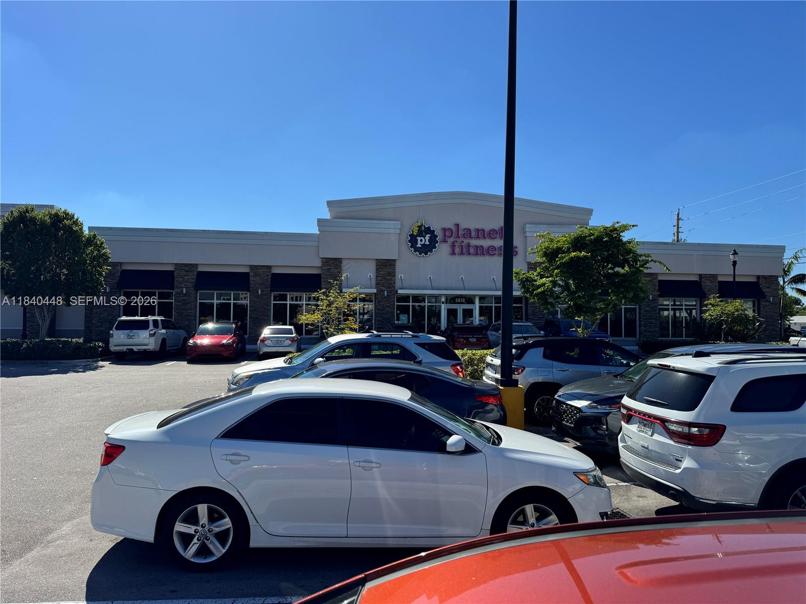 MELROSE MANOR - Residential