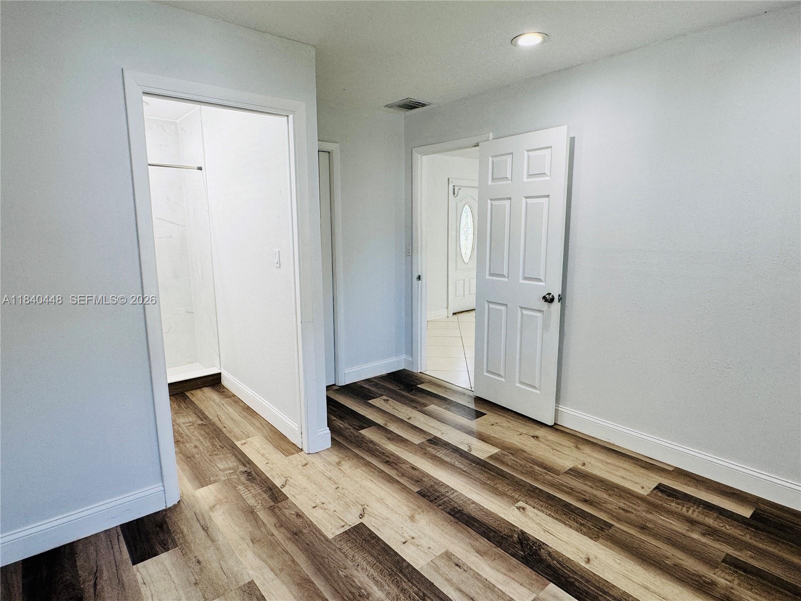 MELROSE MANOR - Residential