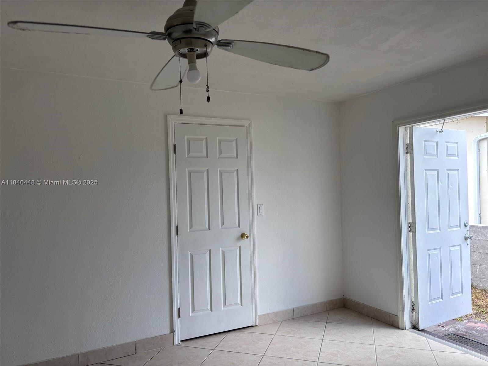 MELROSE MANOR - Residential