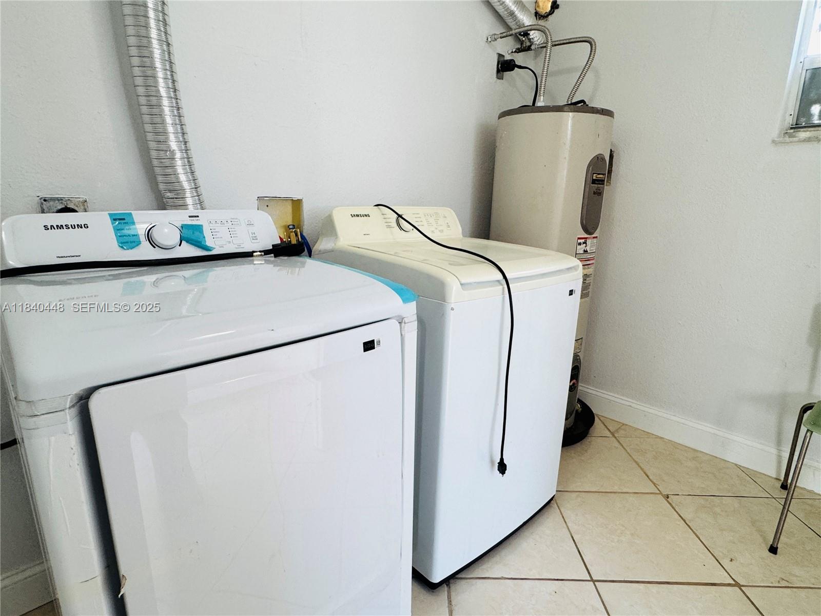 MELROSE MANOR - Residential