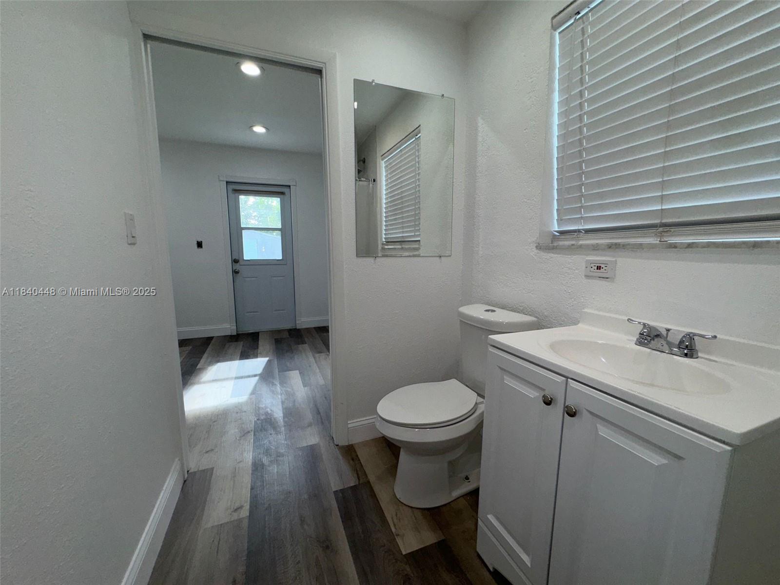 MELROSE MANOR - Residential