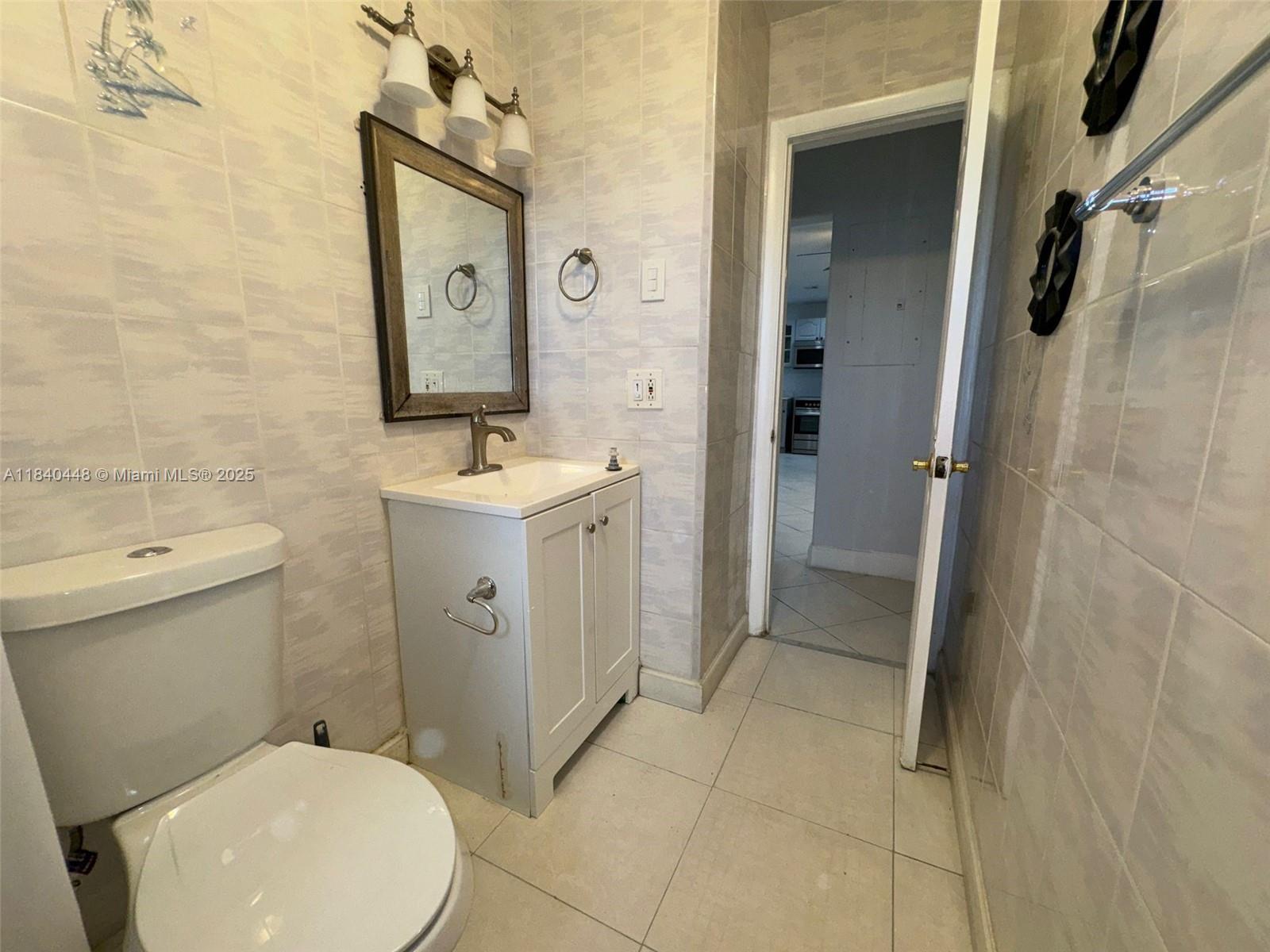 MELROSE MANOR - Residential