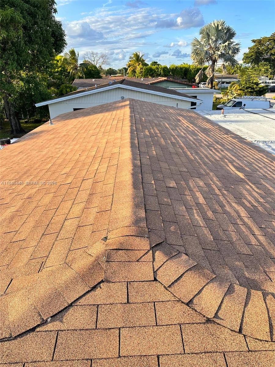 MELROSE MANOR - Residential