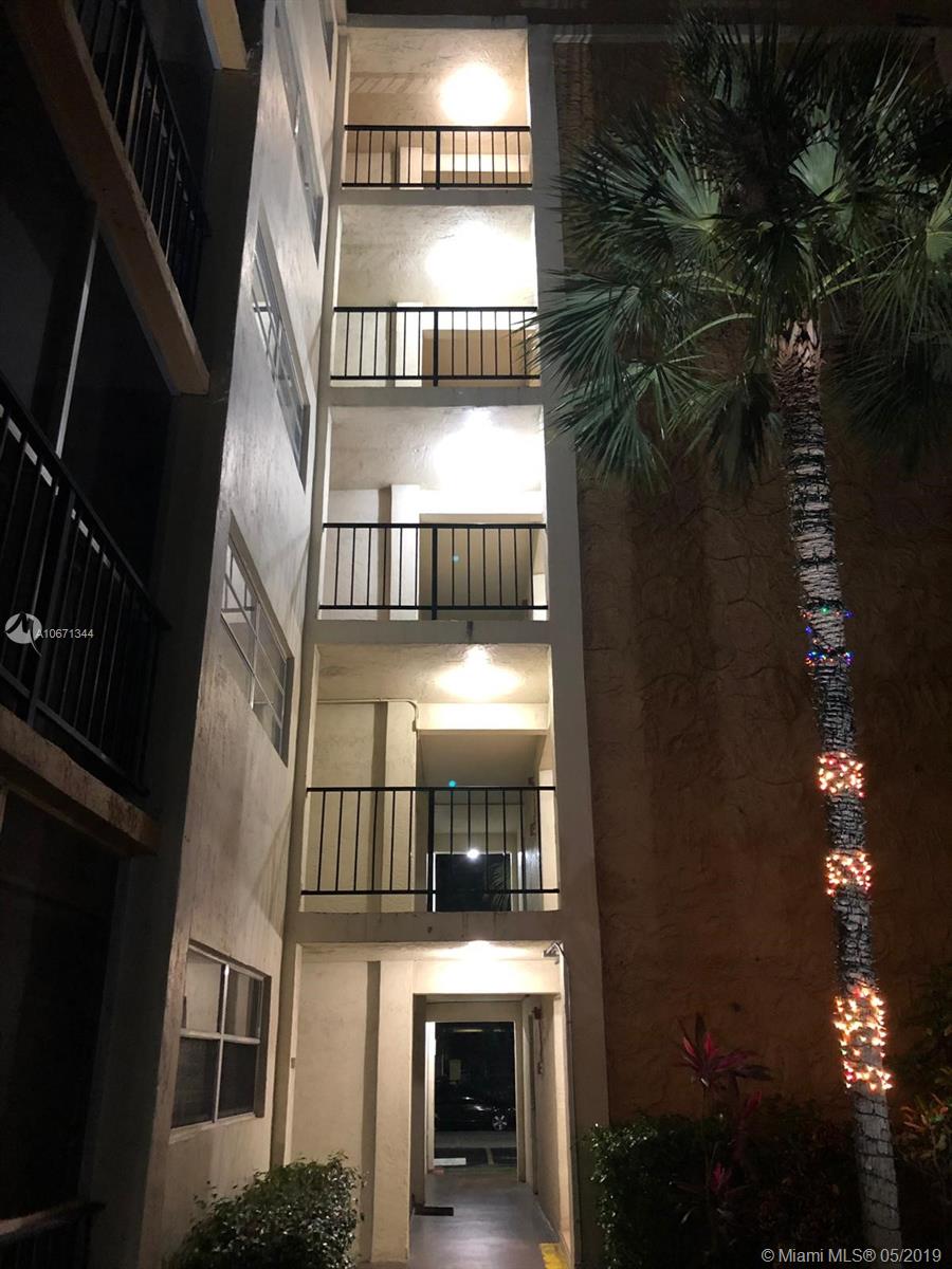 PARKSIDE TOWERS CONDO - Residential Lease