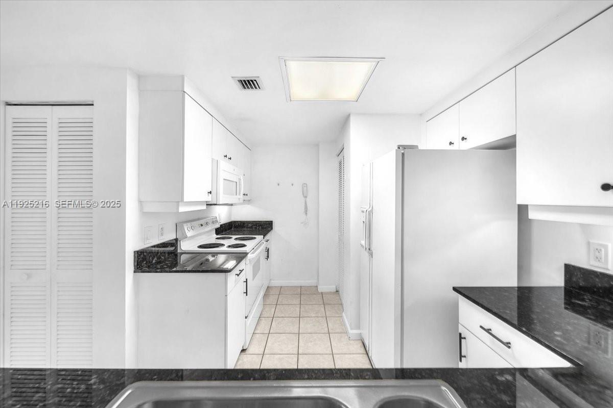 701 Brickell Key Blvd 1911