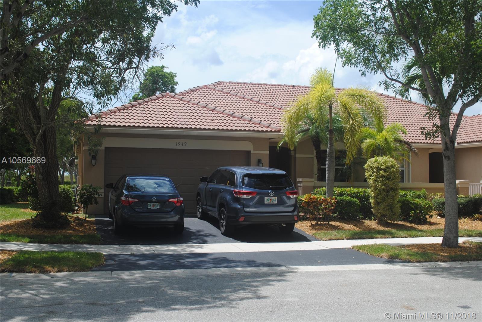 Hammocks at Savanna - Residential Lease