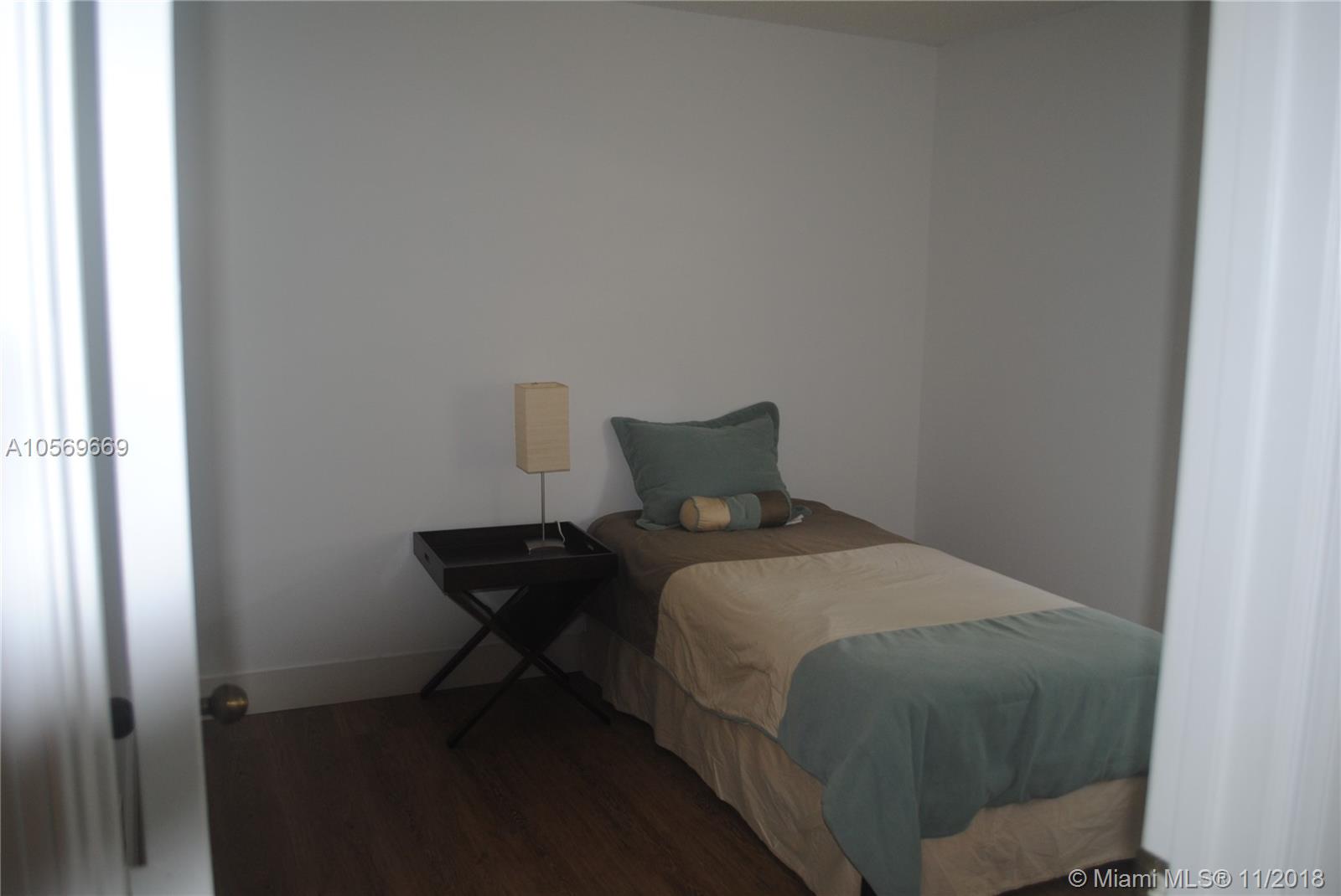 Hammocks at Savanna - Residential Lease