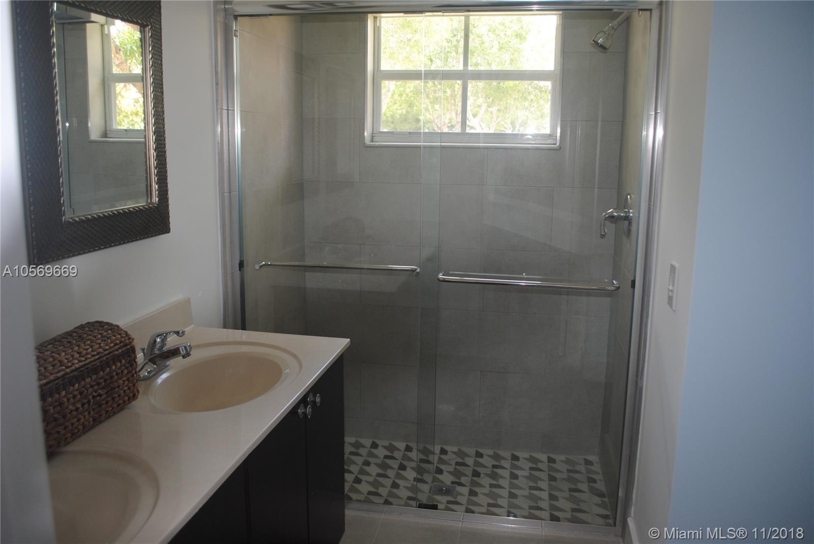 Hammocks at Savanna - Residential Lease