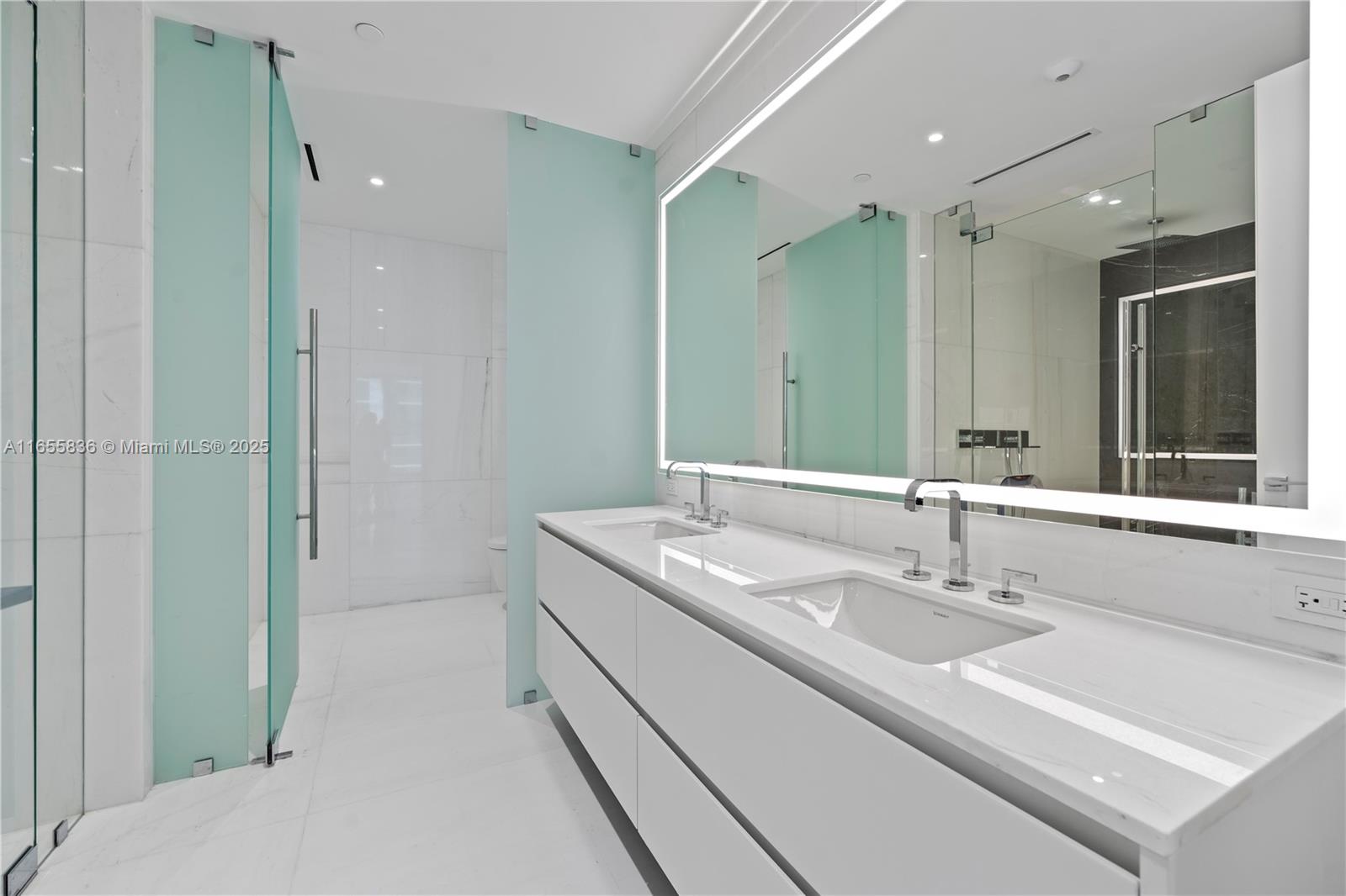 Aston Martin Residences - Residential