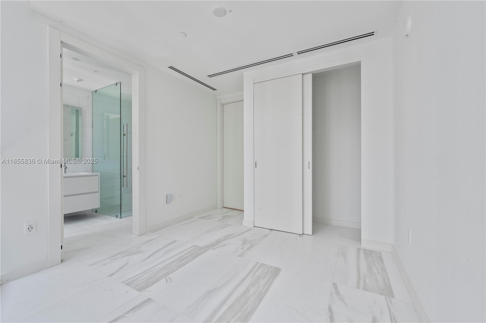 Aston Martin Residences - Residential