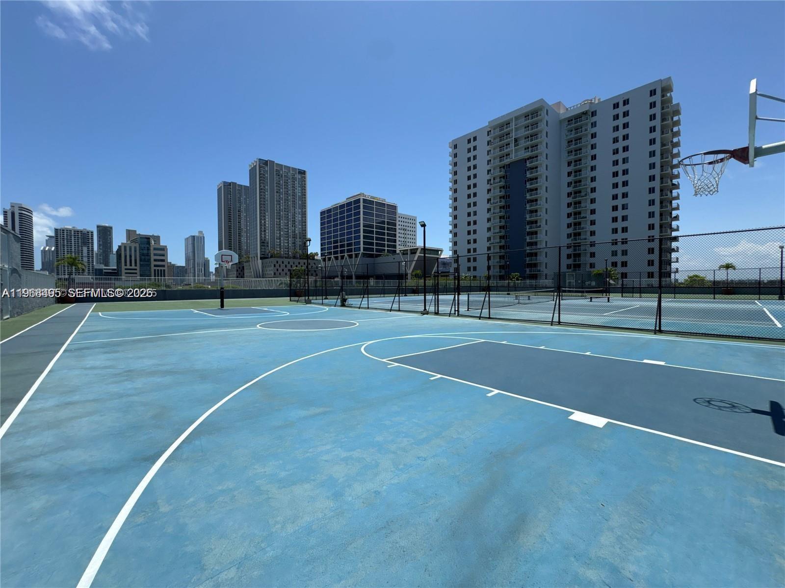 MADISON DOWNTOWN CONDO - Residential Lease