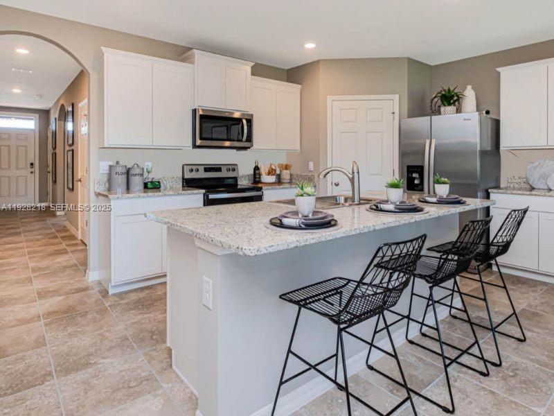 9521 Silver Sands Ln, Fort Pierce, FL, 34945/$399,000 1 9521 Silver Sands Ln