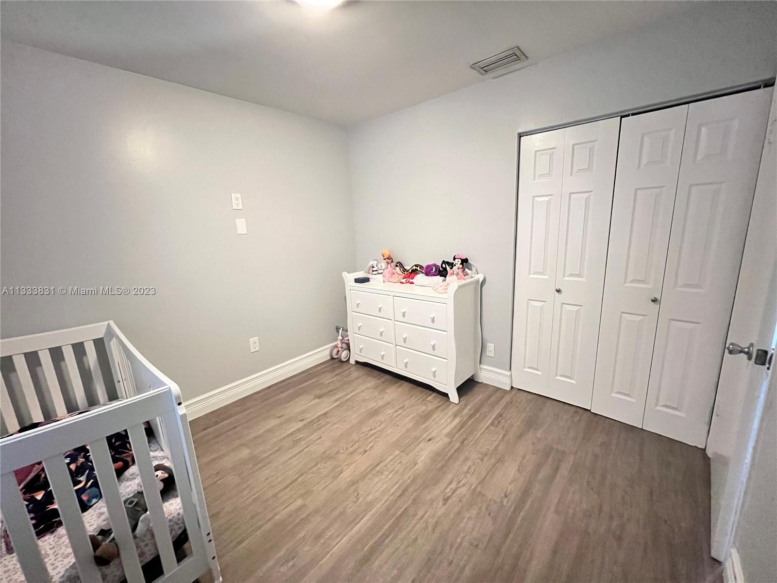 VILLA VENEZIA CONDO PH VI - Residential Lease