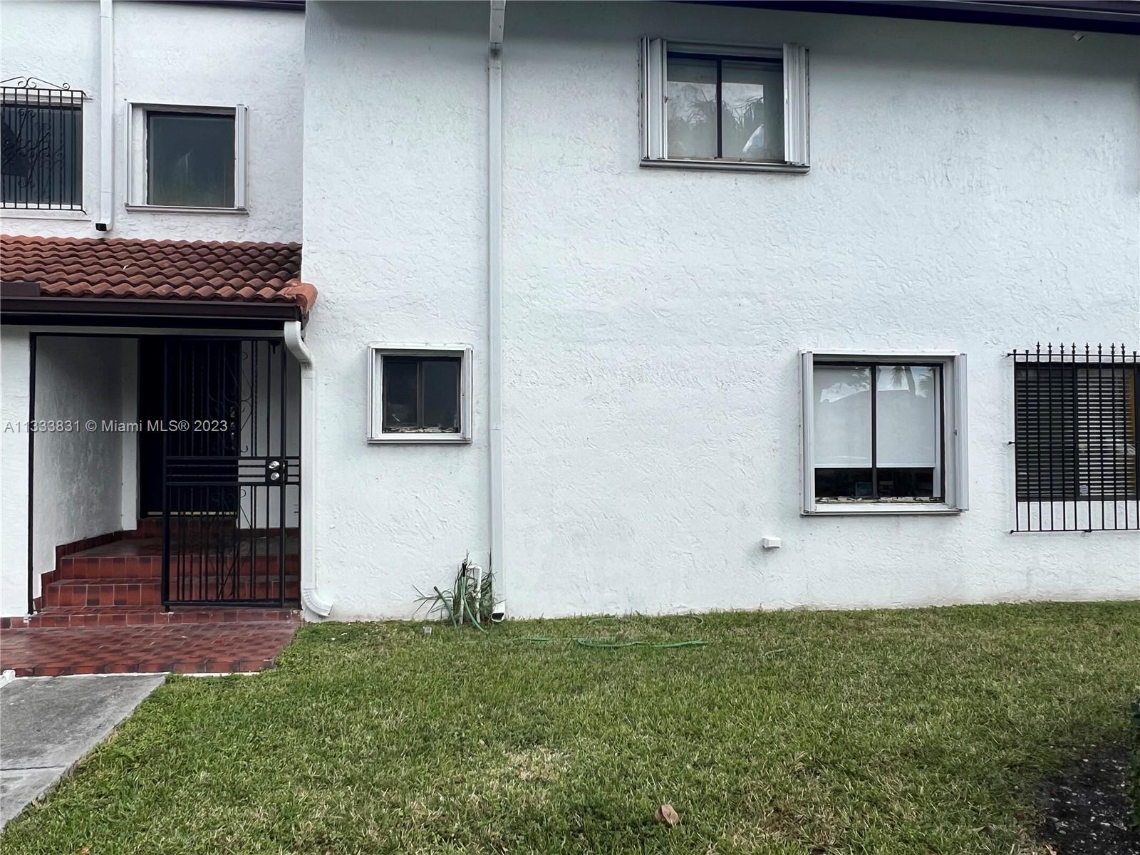 VILLA VENEZIA CONDO PH VI - Residential Lease