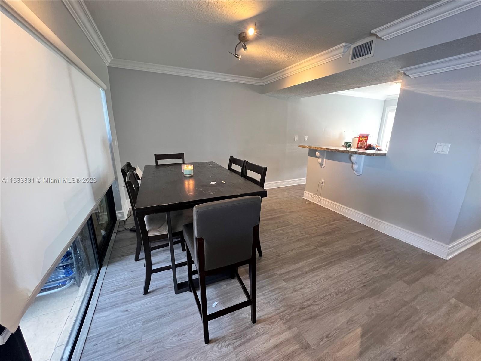 VILLA VENEZIA CONDO PH VI - Residential Lease