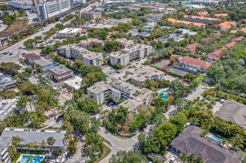 A home in Pinecrest