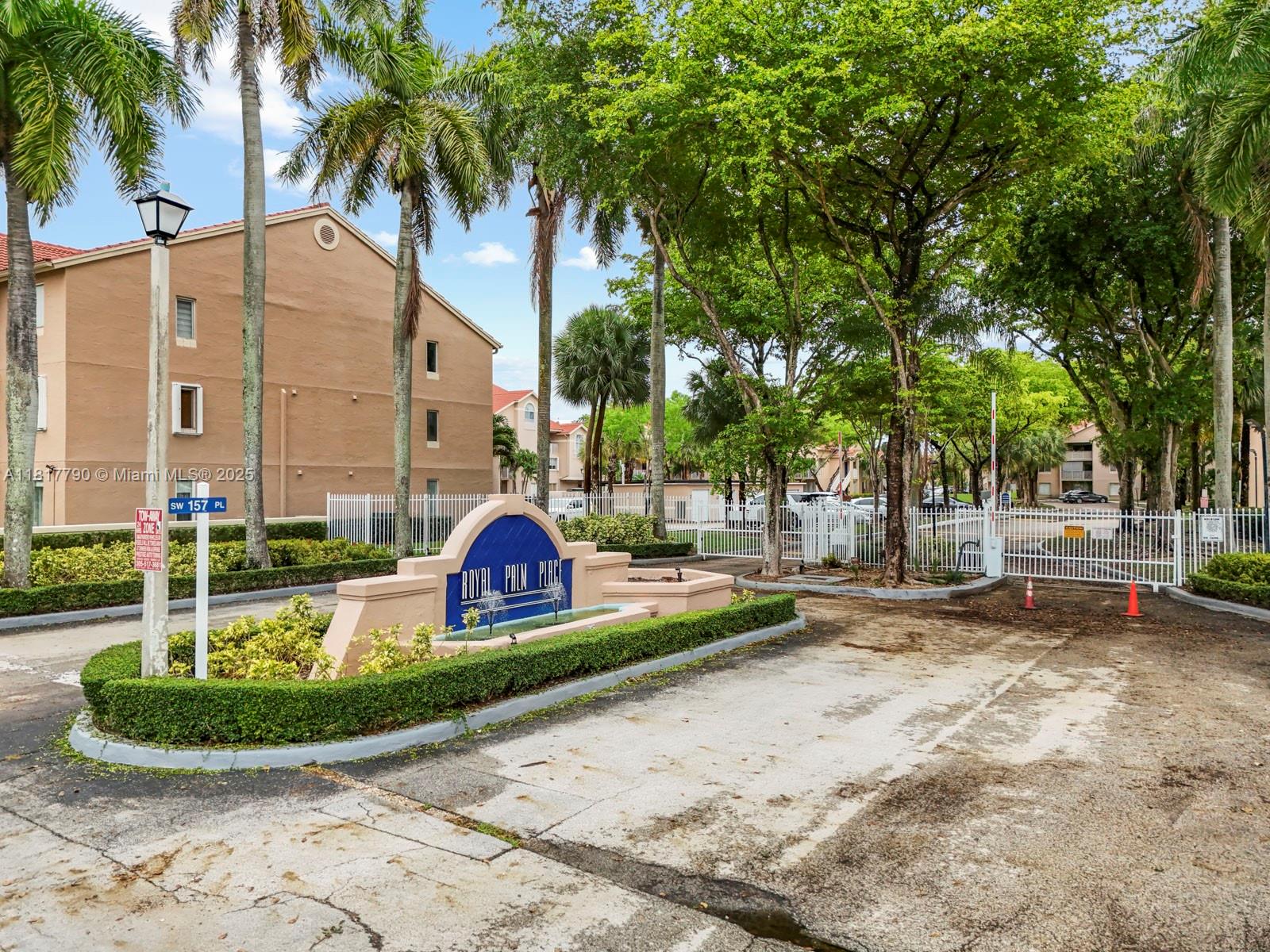 10421 SW 157th Pl 301