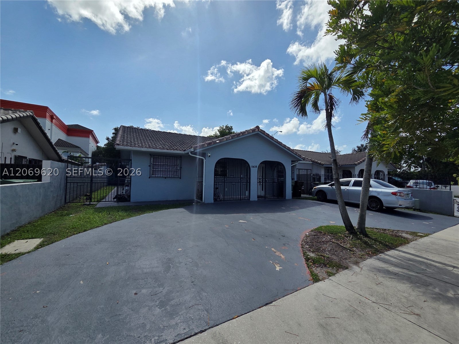 7825 W 4th Ln, Hialeah FL 33014