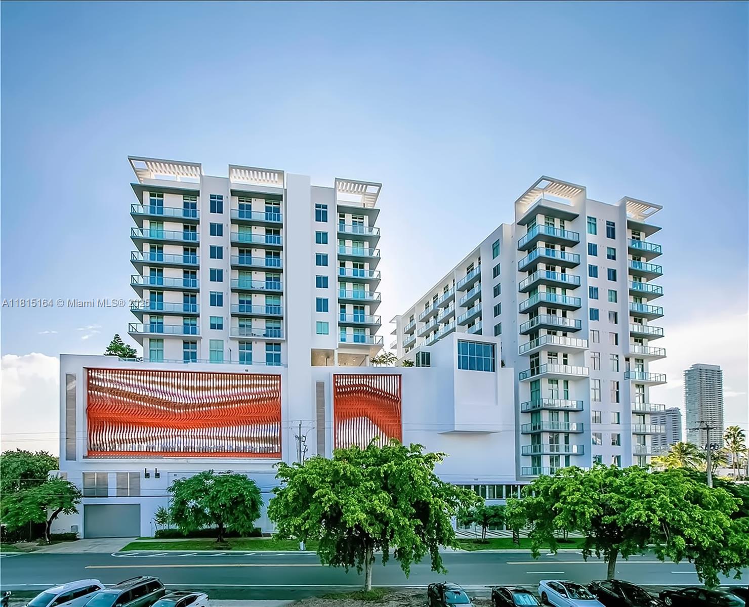 QUADRO CONDO - Residential Lease