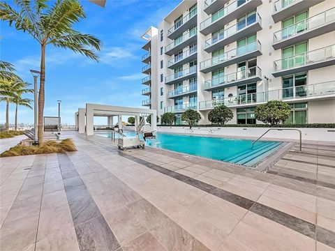 3900 Biscayne Blvd S-1118 Miami FL 33137