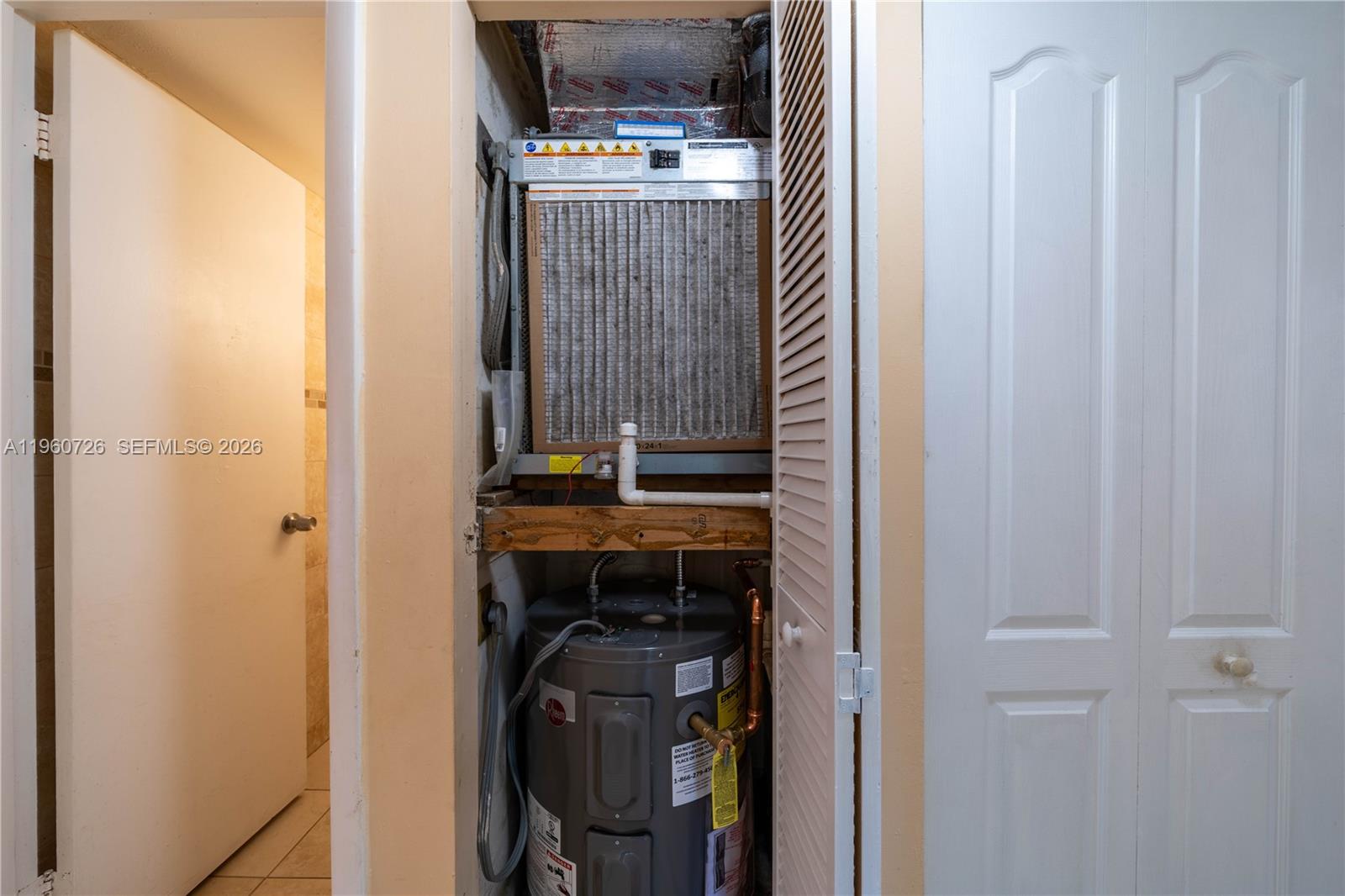SPARROWS WALK CONDO - Residential Lease