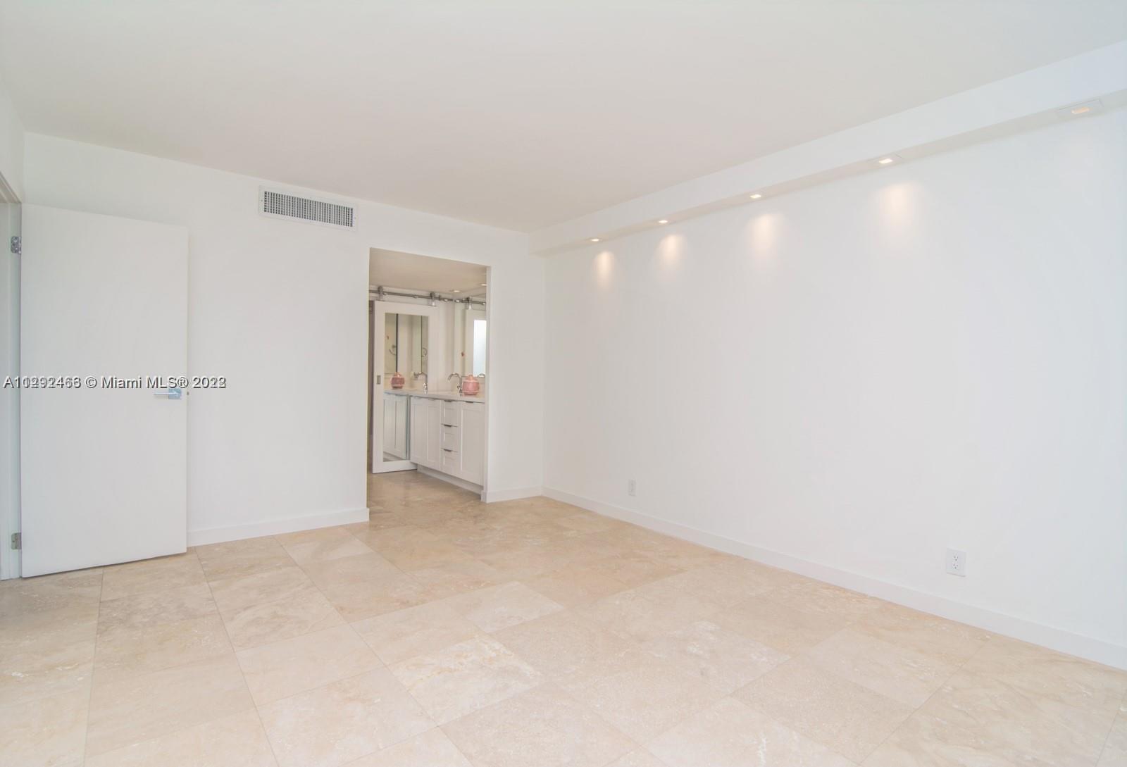 BRAVURA I CONDO - Residential