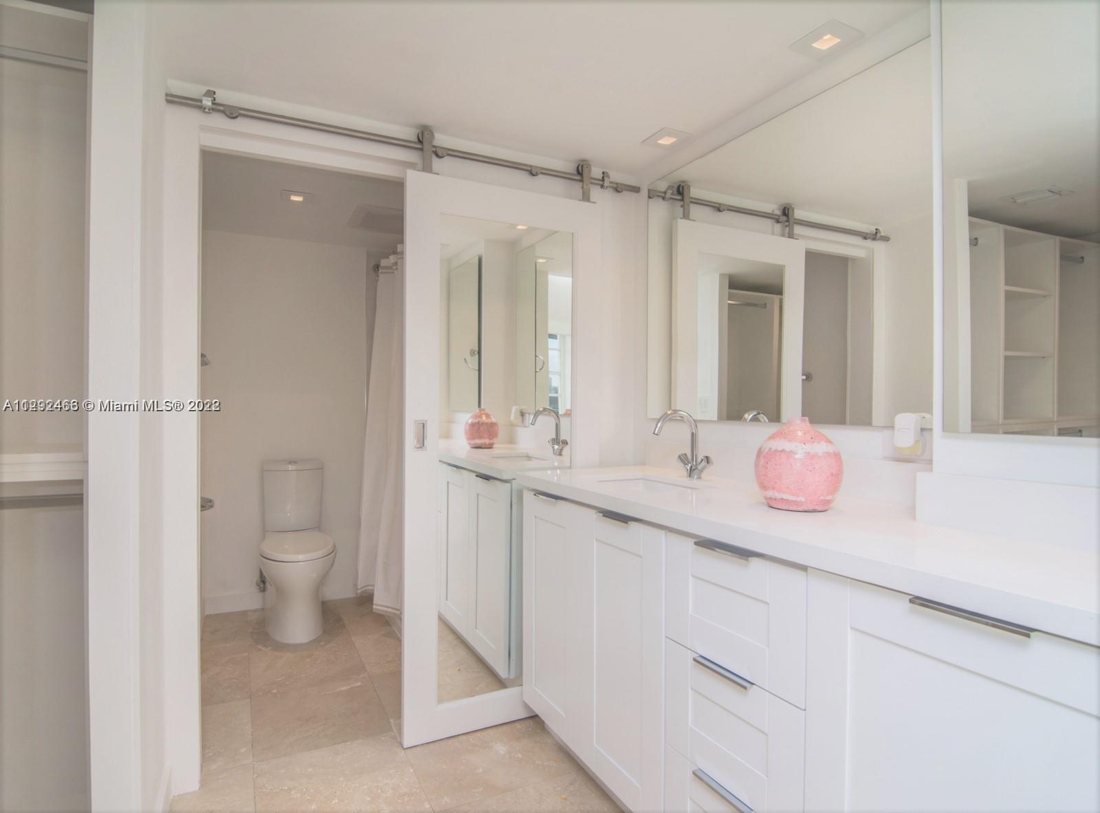 BRAVURA I CONDO - Residential