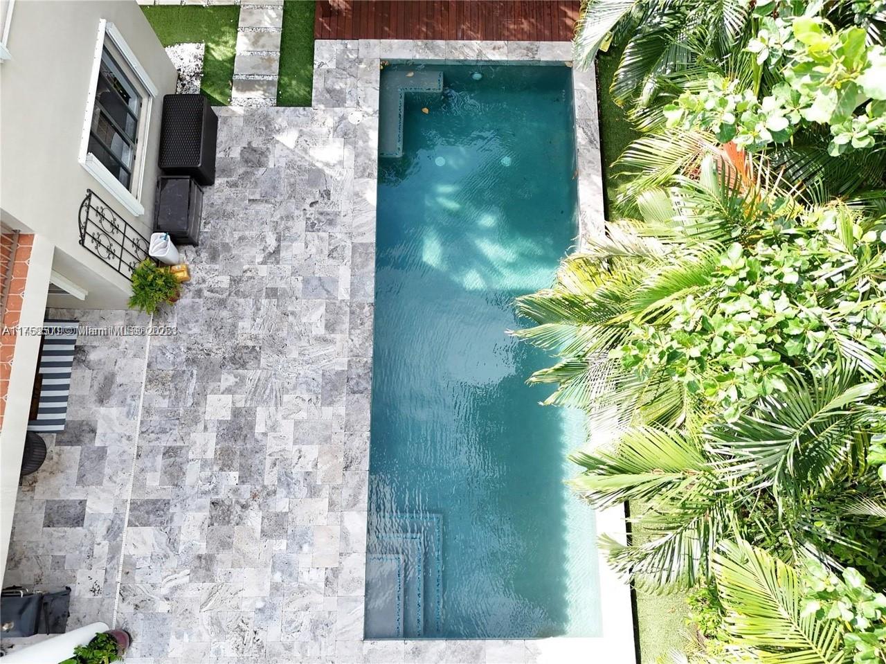 Property for Sale at 7515 Sw 191st St, Cutler Bay, Miami-Dade County, Florida - Bedrooms: 5 
Bathrooms: 5  - $1,125,000