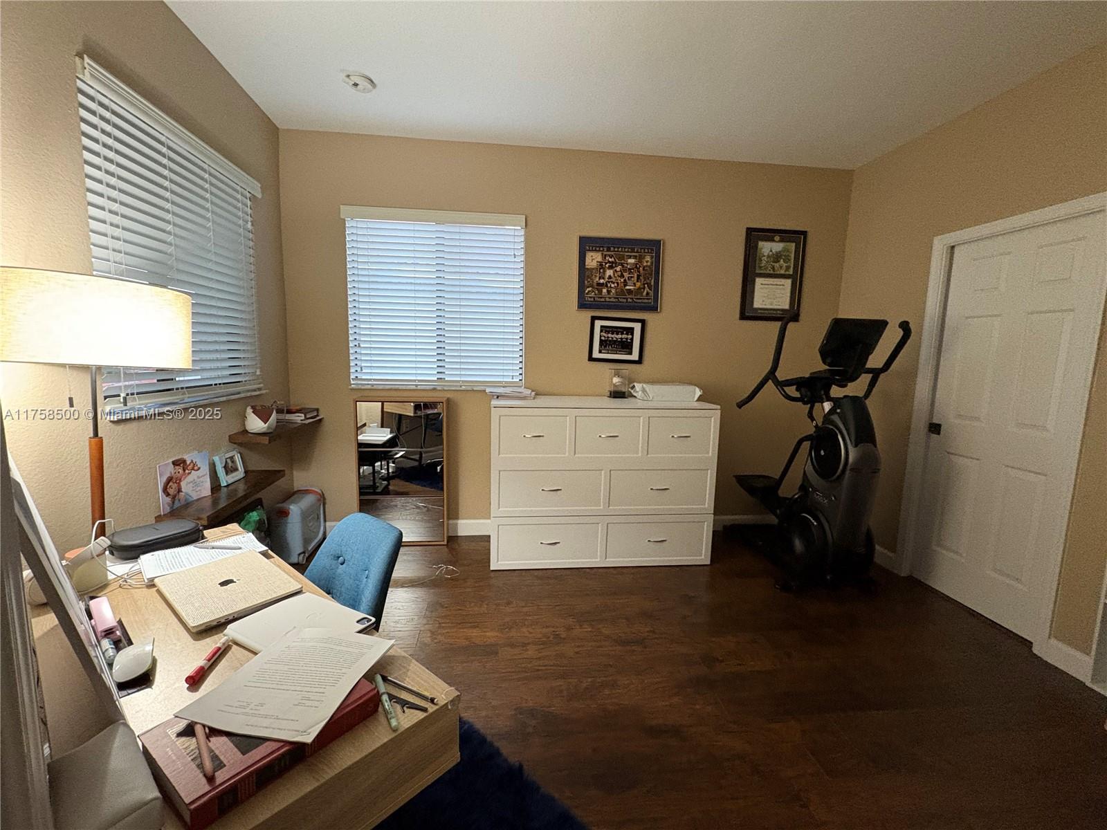 Cutler Cay - Residential