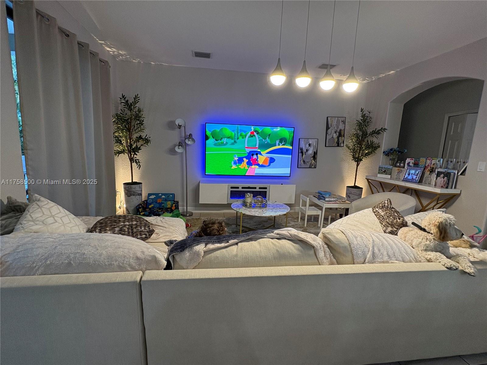 Cutler Cay - Residential