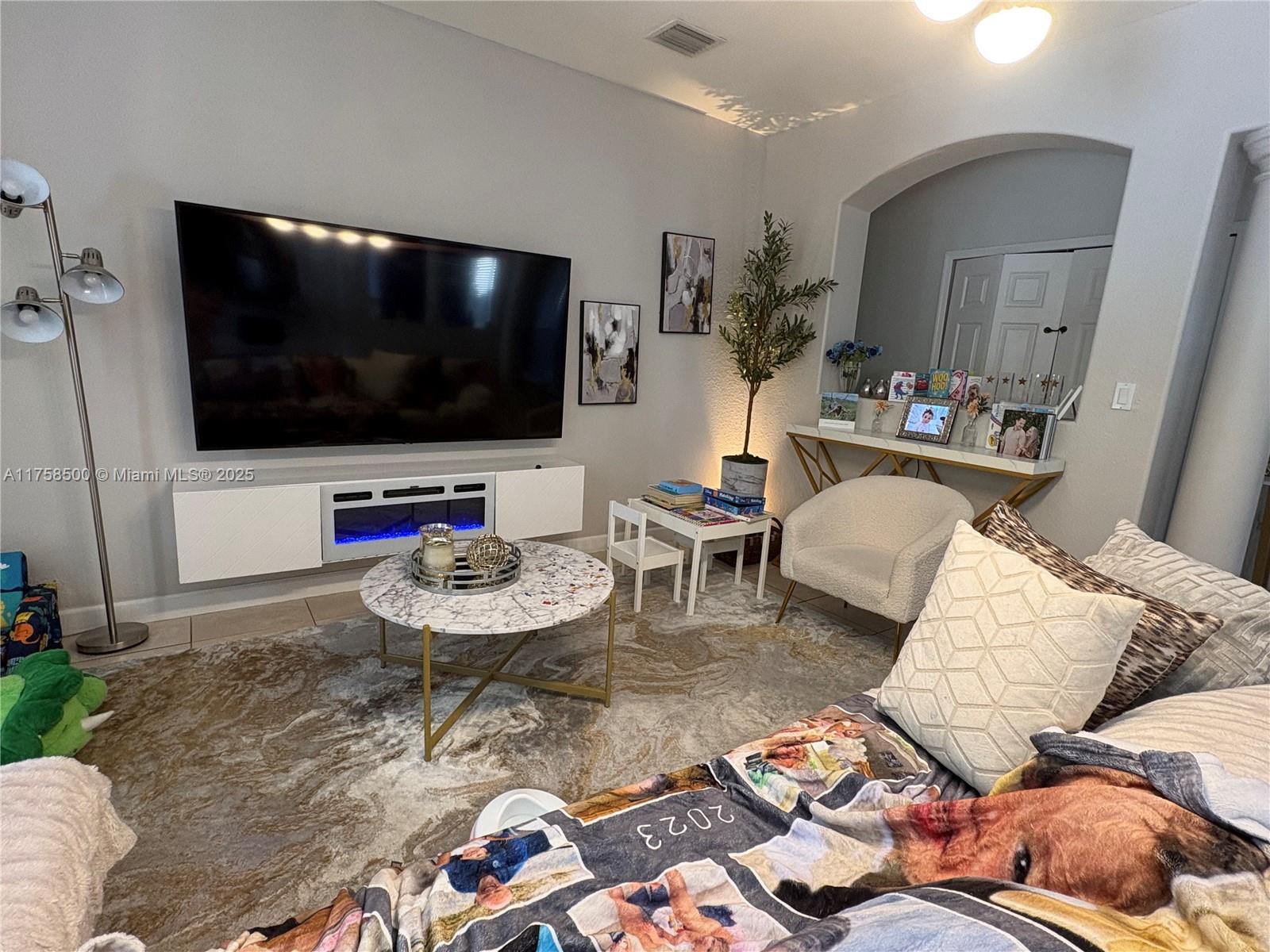 Cutler Cay - Residential