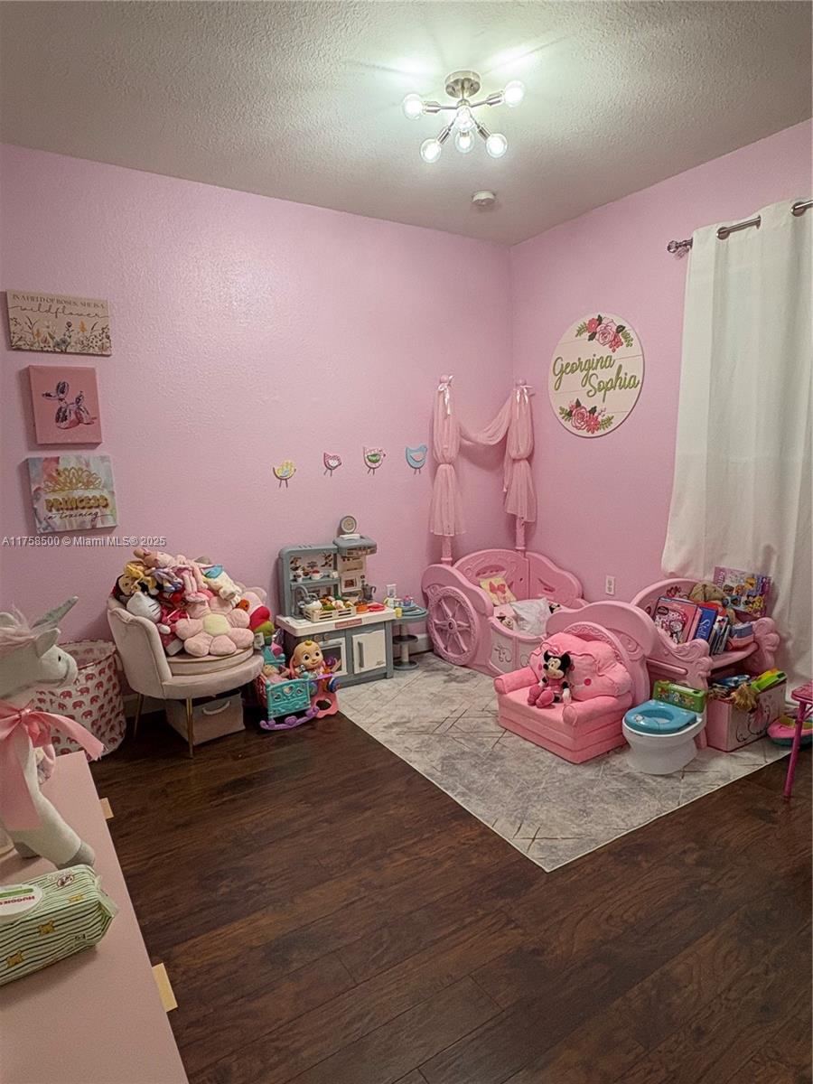 Cutler Cay - Residential
