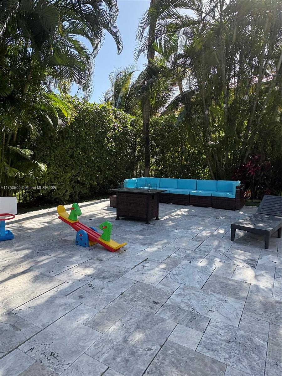 Cutler Cay - Residential