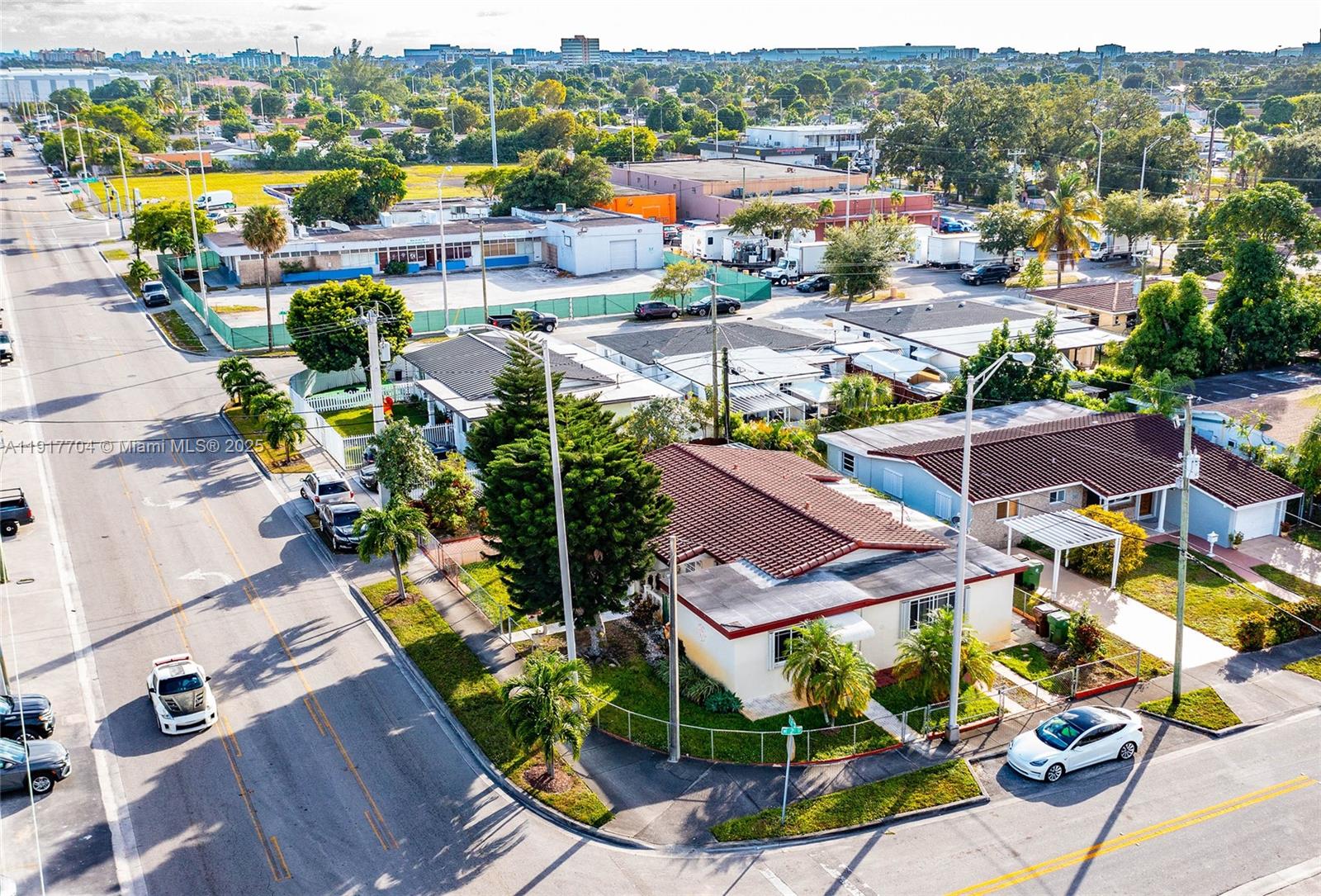 STARLITE GARDENS - Residential Income