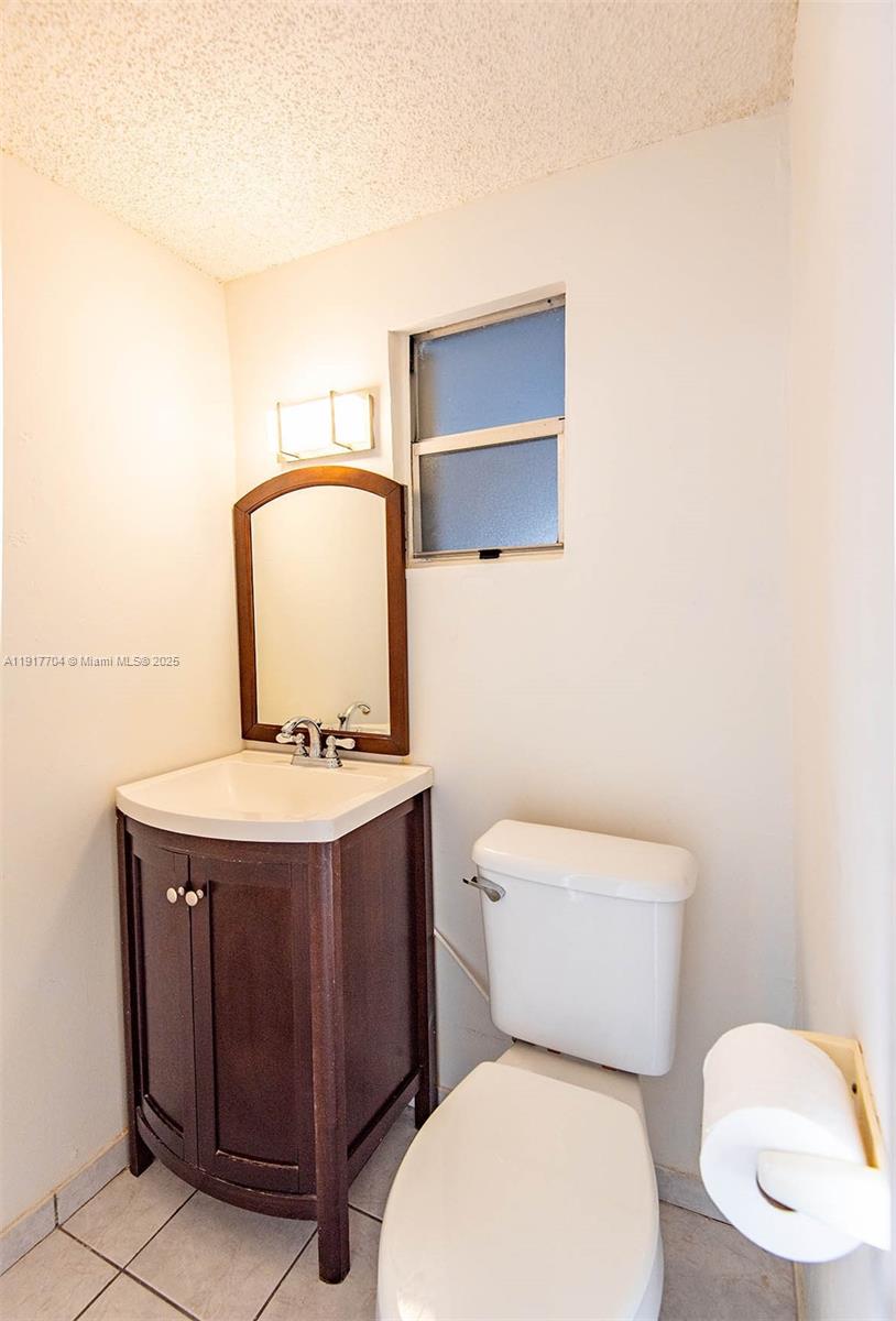 STARLITE GARDENS - Residential Income