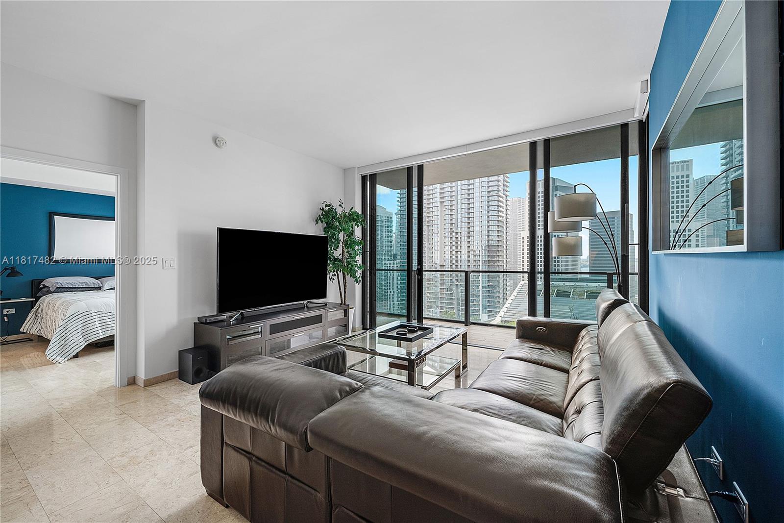 RISE CONDO - Residential