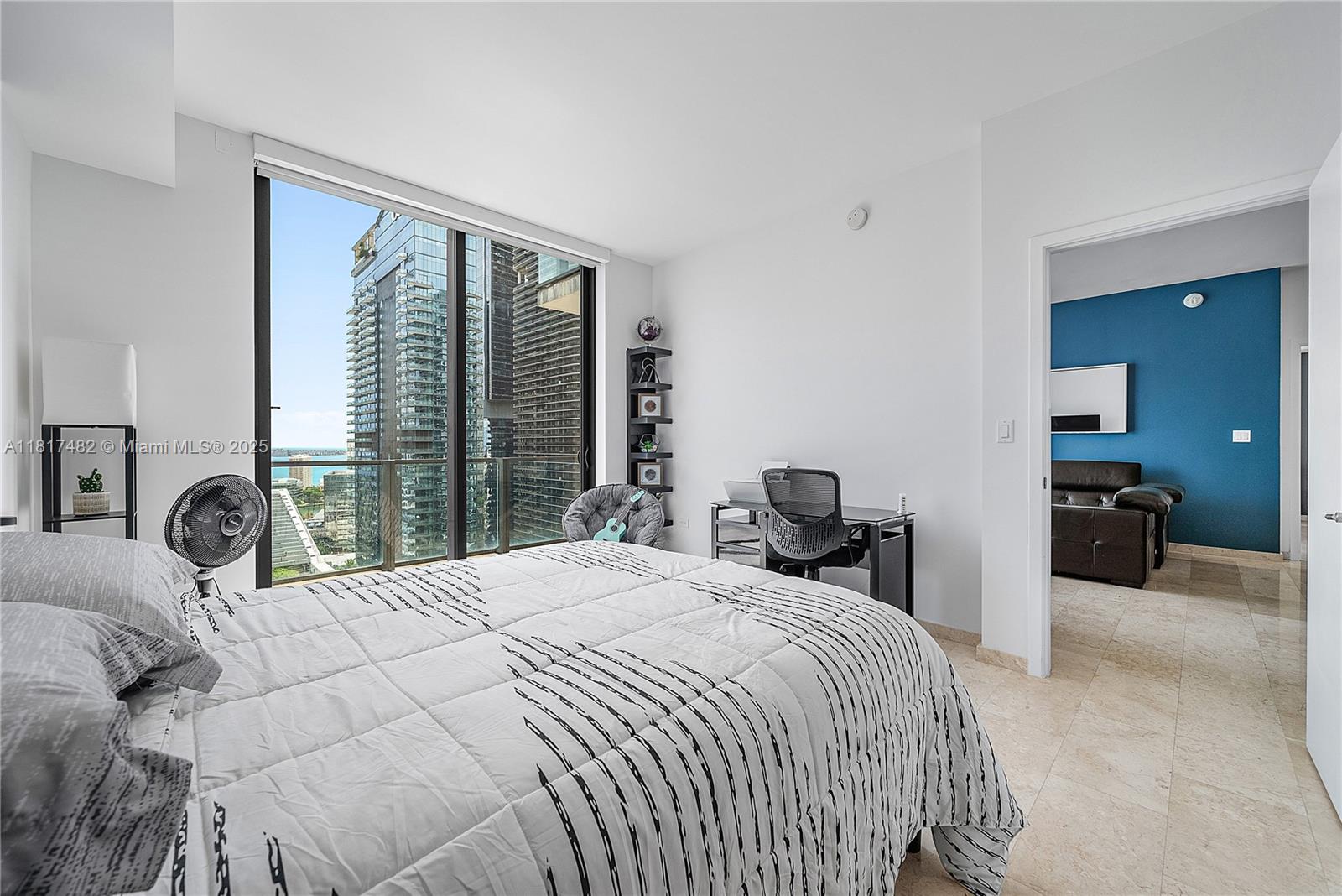 RISE CONDO - Residential