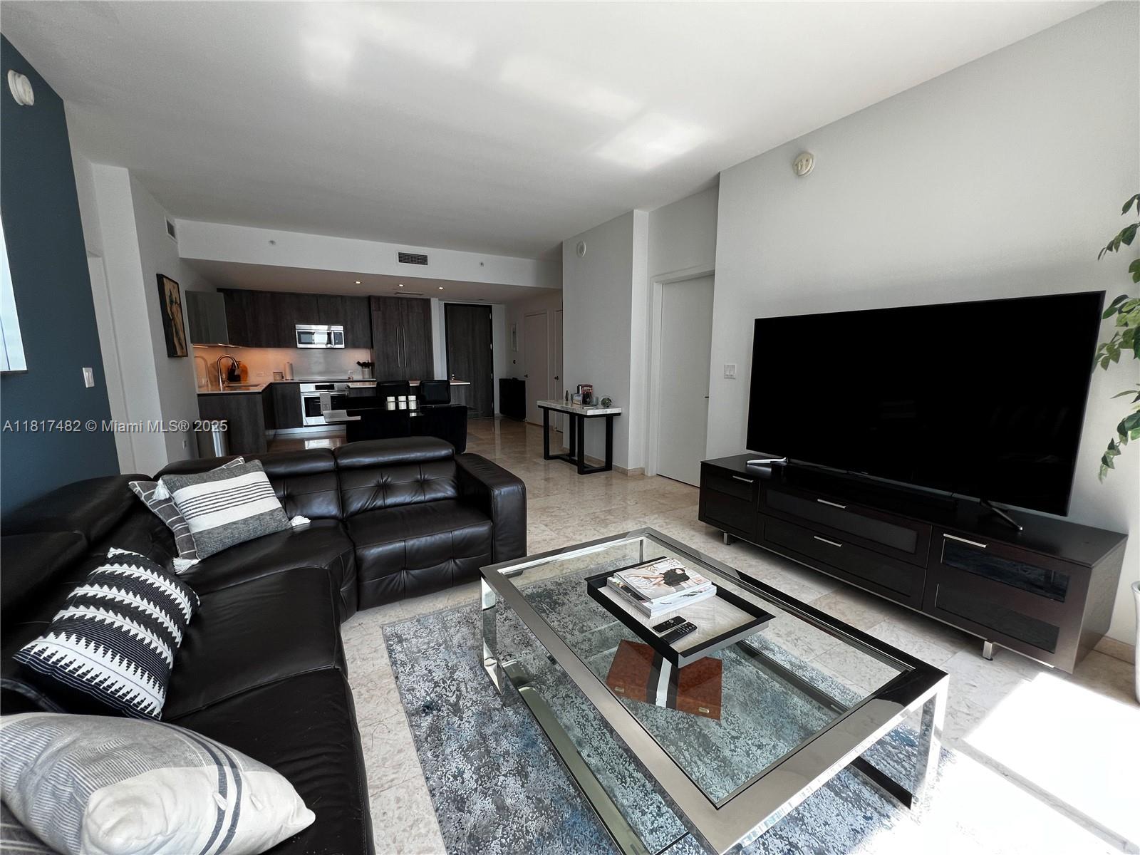 Property for Sale at 88 Sw 7th St 2209, Miami, Broward County, Florida - Bedrooms: 2 
Bathrooms: 2  - $1,299,900