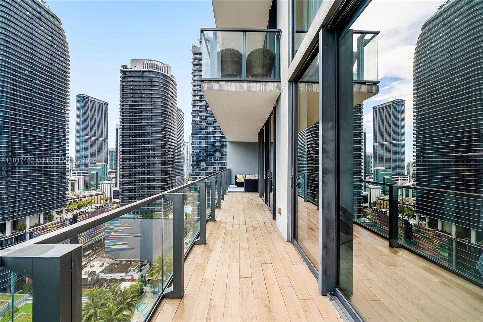 RISE CONDO - Residential