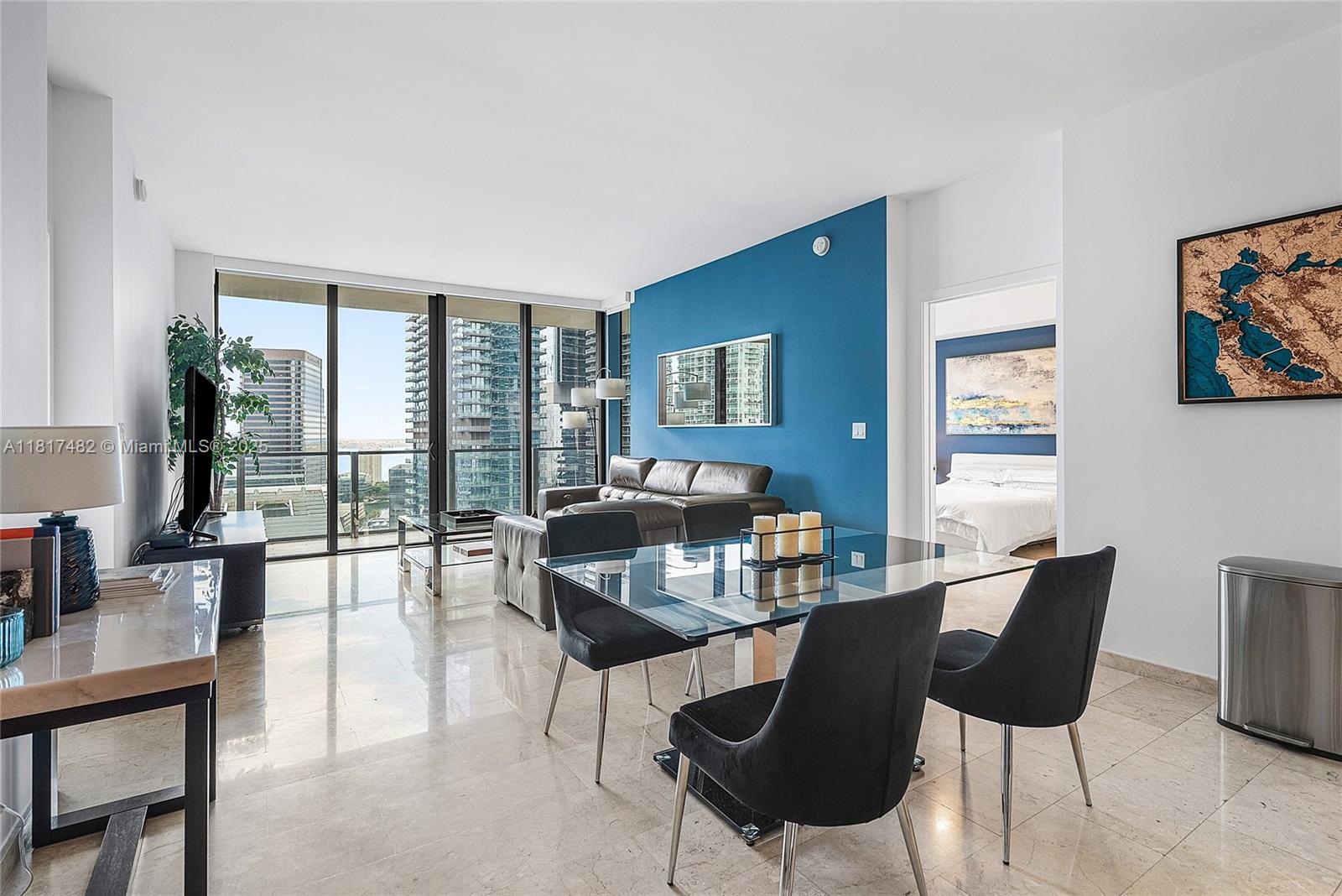 RISE CONDO - Residential