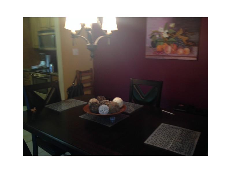 AT THE HAMMOCKS CONDO - Residential Lease