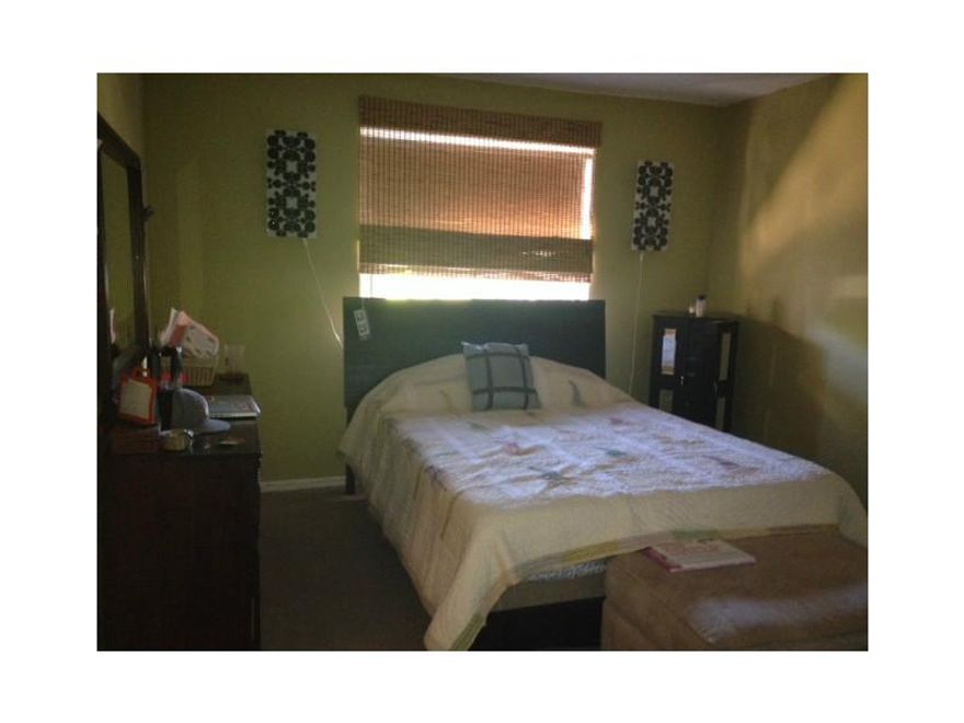 BEAUTIFUL CONDO IN HAMMOCKS WITH PARK ACCESS, GREAT AMENITIES POOL, LOBBY AND GYM, NEXT TO GREAT SCHOOLS FAMILY FRIENDLY UNIT AVAILABLE